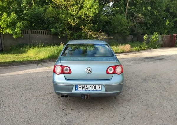 Volkswagen Passat cena 4900 przebieg: 278608, rok produkcji 2005 z Wągrowiec małe 37